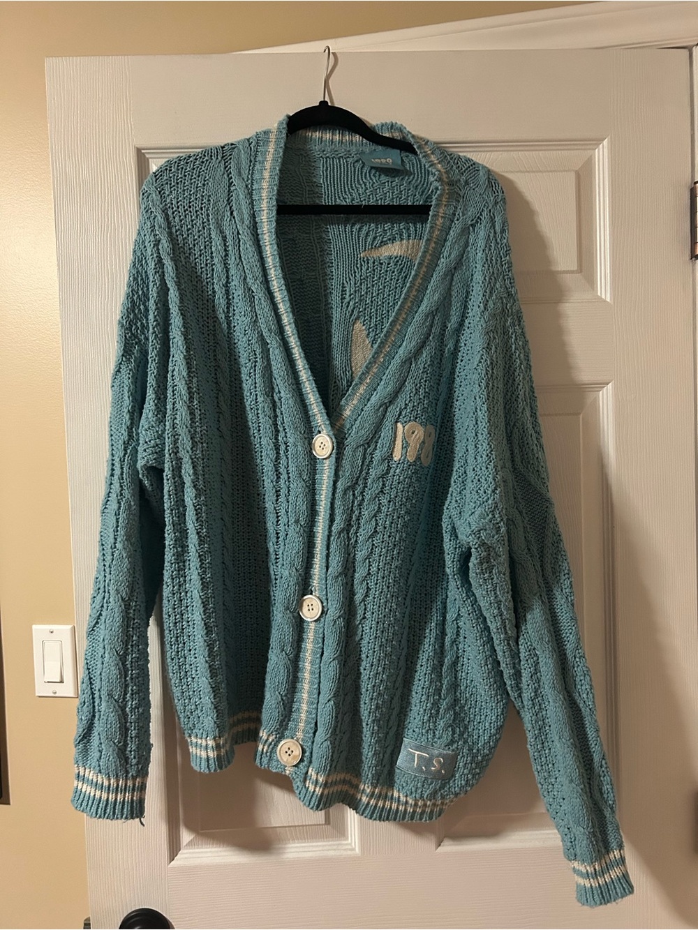 Taylor Swift Teal Cable Knit Cardigan with Cream Trim